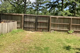 161 Oakdale Dr, Huntsville, TX 77320 - Photo 43