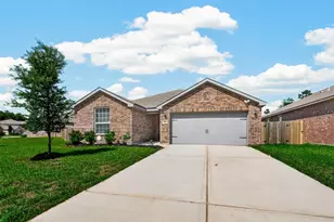 25405 Glacier Lake Dr, Cleveland, TX 77328 - Photo 3
