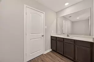 25405 Glacier Lake Dr, Cleveland, TX 77328 - Photo 37