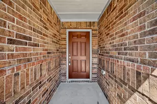 25405 Glacier Lake Dr, Cleveland, TX 77328 - Photo 5