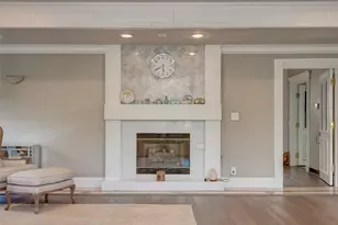 12445 Memorial Dr, Houston, TX 77024 - Photo 25