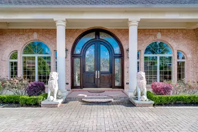 12445 Memorial Drive, Houston, TX 77024 - Photo 37