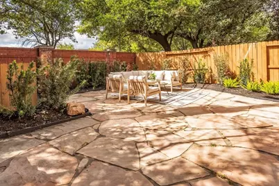 5329 McCulloch Circle, Houston, TX 77056 - Photo 37