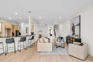 5329 McCulloch Cir, Houston, TX 77056 - Photo 9