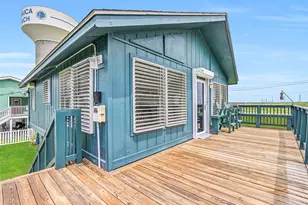 16510 Edward Teach Rd, Jamaica Beach, TX 77554 - Photo 19