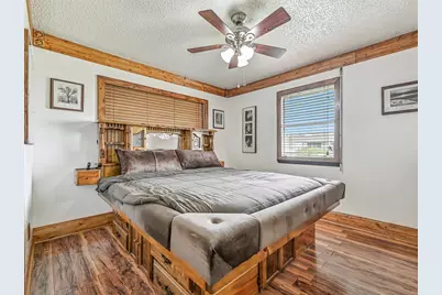16510 Edward Teach Road, Jamaica Beach, TX 77554 - Photo 17