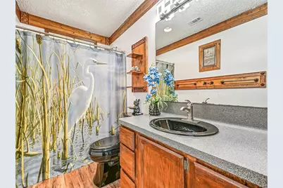 16510 Edward Teach Road, Jamaica Beach, TX 77554 - Photo 15