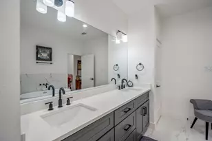 6405 Highland Pine Ln, Houston, TX 77091 - Photo 25