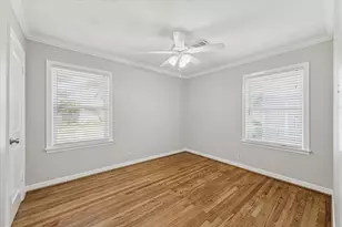 4118 Gardendale Dr, Houston, TX 77092 - Photo 9