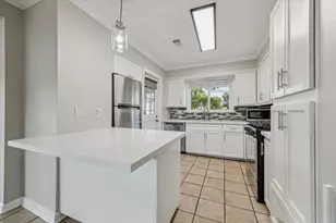4118 Gardendale Dr, Houston, TX 77092 - Photo 5