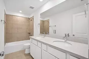 9646 Akashi Run Dr, Cypress, TX 77433 - Photo 17