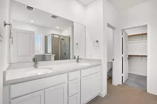 9646 Akashi Run Dr, Cypress, TX 77433 - Photo 5