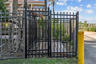 9520 Seawall Blvd, Galveston, TX 77554 - Photo 29