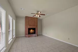 4922 Moss Run Dr, Missouri City, TX 77459 - Photo 13