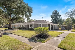 5823 Ettrick Dr, Houston, TX 77035 - Photo 5