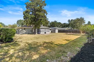 5823 Ettrick Dr, Houston, TX 77035 - Photo 33