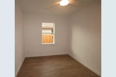 698 Daniels Lake Lane, Dayton, TX 77535 - Photo 7