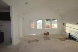 698 Daniels Lk Ln, Dayton, TX 77535 - Photo 5