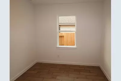 698 Daniels Lake Lane, Dayton, TX 77535 - Photo 11