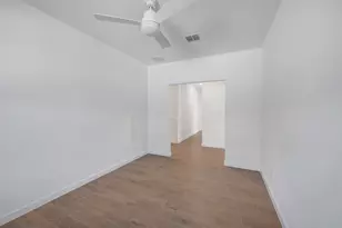 698 Daniels Lk Ln, Dayton, TX 77535 - Photo 5