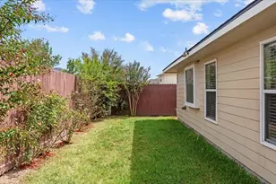 7523 Stallion Trail Dr, Humble, TX 77338 - Photo 9