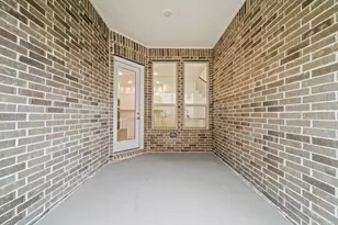 325 Fields Ln, Montgomery, TX 77316 - Photo 17