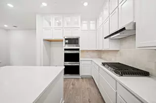 325 Fields Ln, Montgomery, TX 77316 - Photo 9