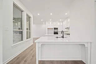 325 Fields Ln, Montgomery, TX 77316 - Photo 3