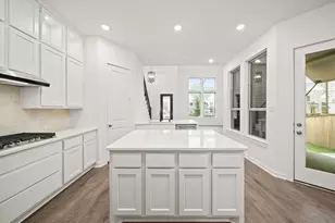 325 Fields Ln, Montgomery, TX 77316 - Photo 5