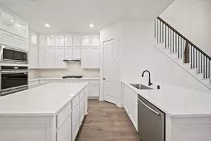 325 Fields Ln, Montgomery, TX 77316 - Photo 7