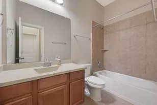 12818 Bridle Springs Ln, Houston, TX 77044 - Photo 19