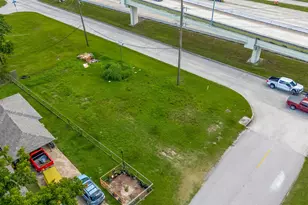 810 Benmar Dr, Houston, TX 77032 - Photo 1