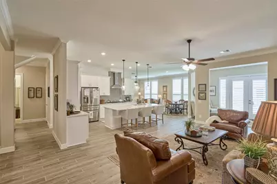 230 Connemara Drive, The Woodlands, TX 77382 - Photo 11