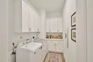 230 Connemara Dr, The Woodlands, TX 77382 - Photo 31