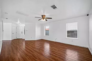 4403 Sprangletop Ave, Baytown, TX 77521 - Photo 7