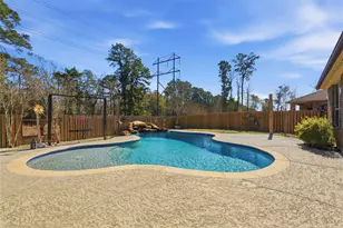 14046 Wolftrap Ln, Conroe, TX 77384 - Photo 5