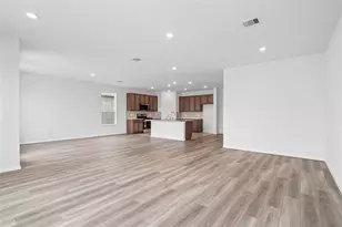 18218 Spruce Cottage Dr, Tomball, TX 77377 - Photo 23