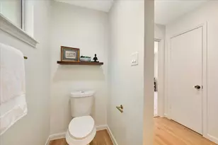 16410 Glenshannon Dr, Houston, TX 77059 - Photo 25