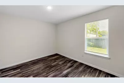 8210 Hanna Street #A-B, Houston, TX 77028 - Photo 9