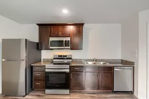 8210 Hanna St, Houston, TX 77028 - Photo 3