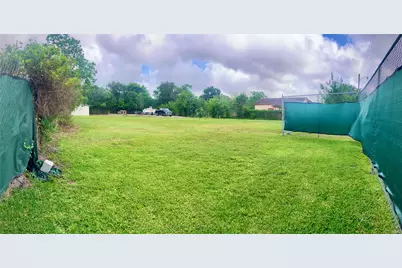 3804 20th Street N, Texas City, TX 77590 - Photo 29