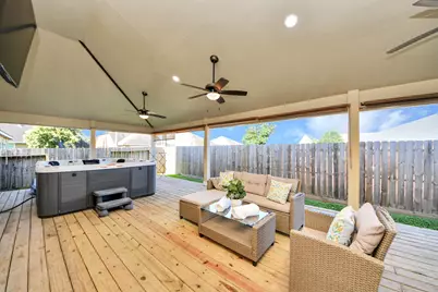 2015 Palmonari Drive, Houston, TX 77049 - Photo 37