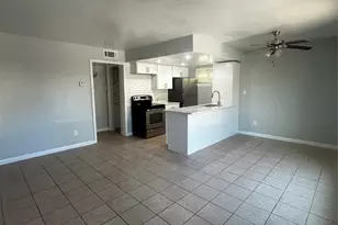 8110 Albacore Dr, Houston, TX 77074 - Photo 3