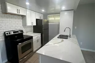 8110 Albacore Dr, Houston, TX 77074 - Photo 1