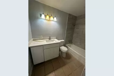 8110 Albacore Drive #30, Houston, TX 77074 - Photo 5