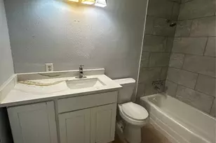 8110 Albacore Dr, Houston, TX 77074 - Photo 5