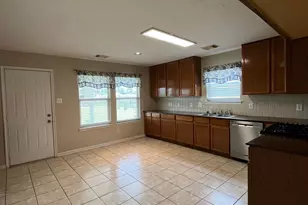 15202 Lynford Crest Dr, Houston, TX 77083 - Photo 11