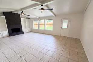 719 Equinox St, Crosby, TX 77532 - Photo 3