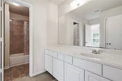 12530 Greencanyon Dr, Houston, TX 77044 - Photo 29