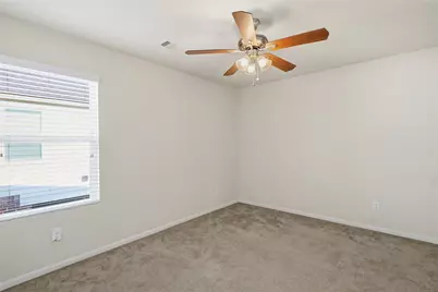 12530 Greencanyon Dr, Houston, TX 77044 - Photo 23